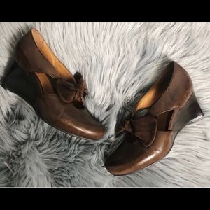 Earthies Bristol Mary Jane Heels